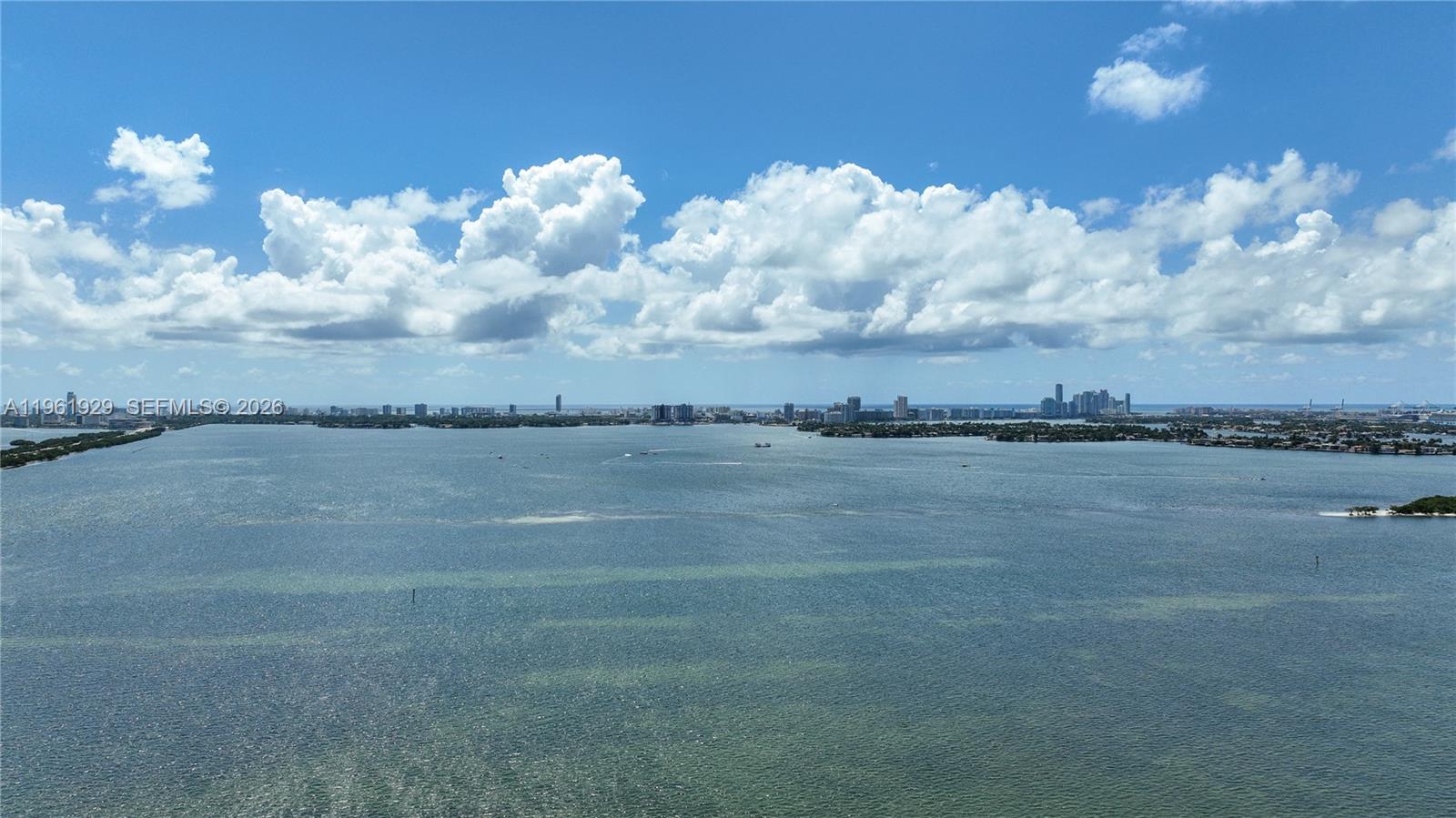 GRAN PARAISO CONDO - Residential