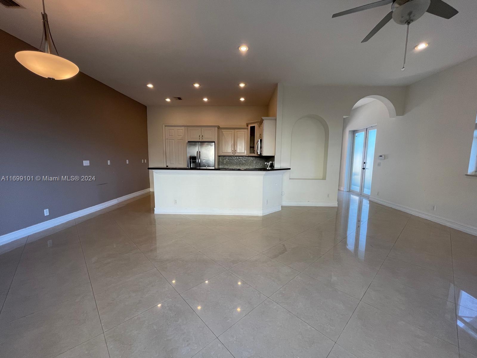 SANTA BARBARA ESTATES - Residential