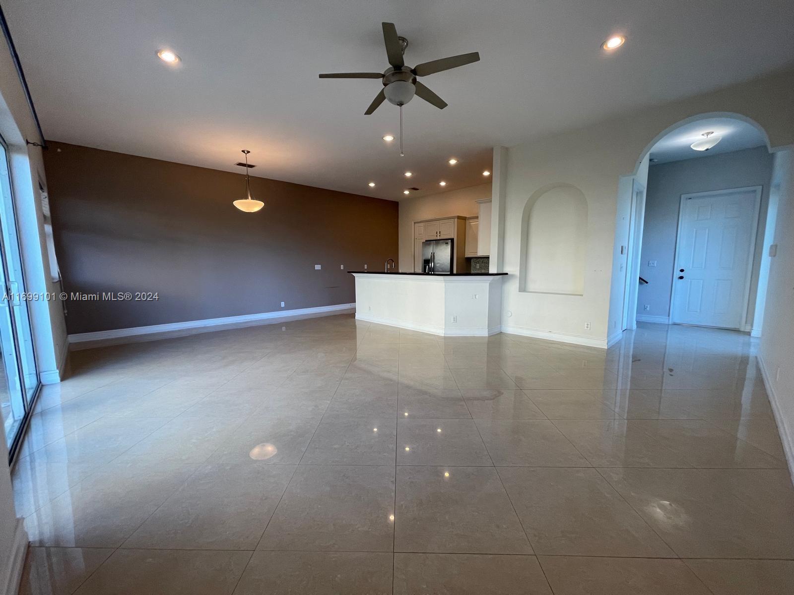 SANTA BARBARA ESTATES - Residential