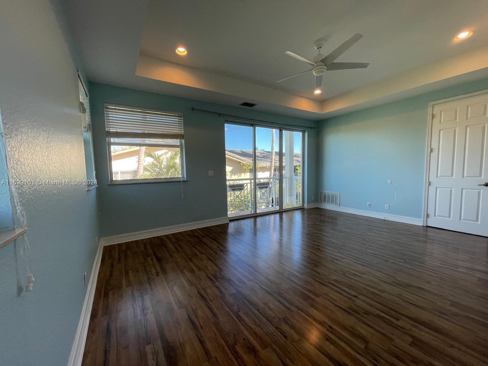 SANTA BARBARA ESTATES - Residential