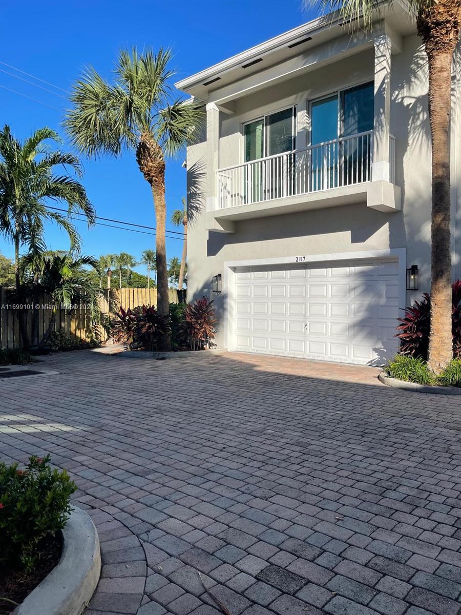 SANTA BARBARA ESTATES - Residential