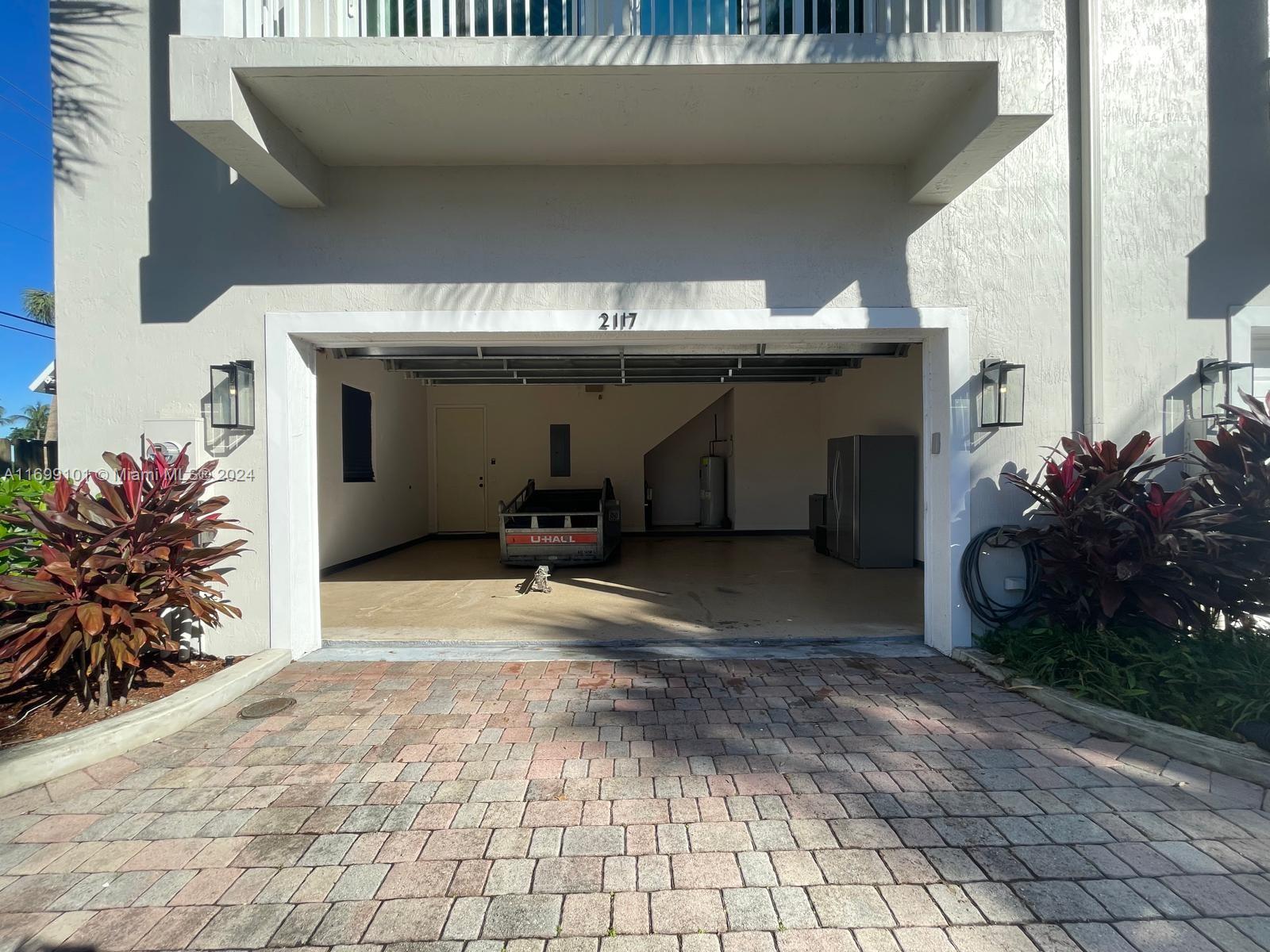 SANTA BARBARA ESTATES - Residential
