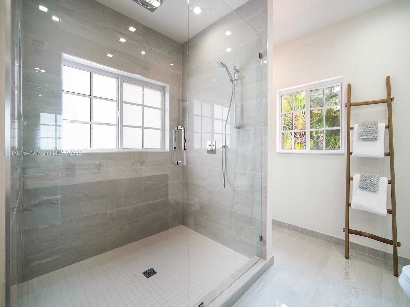 CORAL GABLES SEC C - Residential