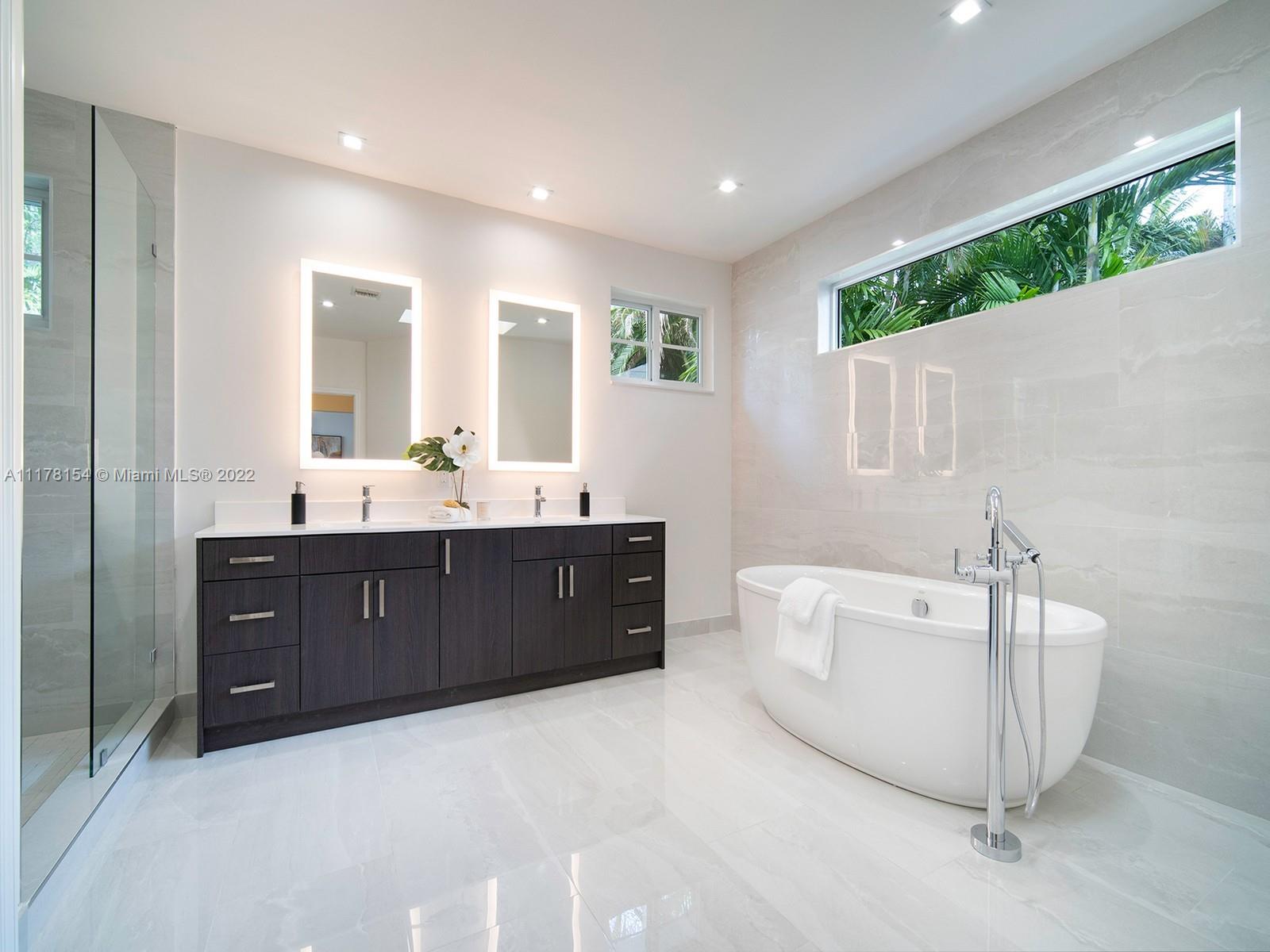 CORAL GABLES SEC C - Residential