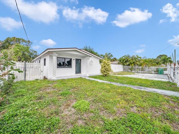 Property for Sale at 3051 Nw 102nd St St, Miami, Broward County, Florida - Bedrooms: 6 
Bathrooms: 3  - $859,900