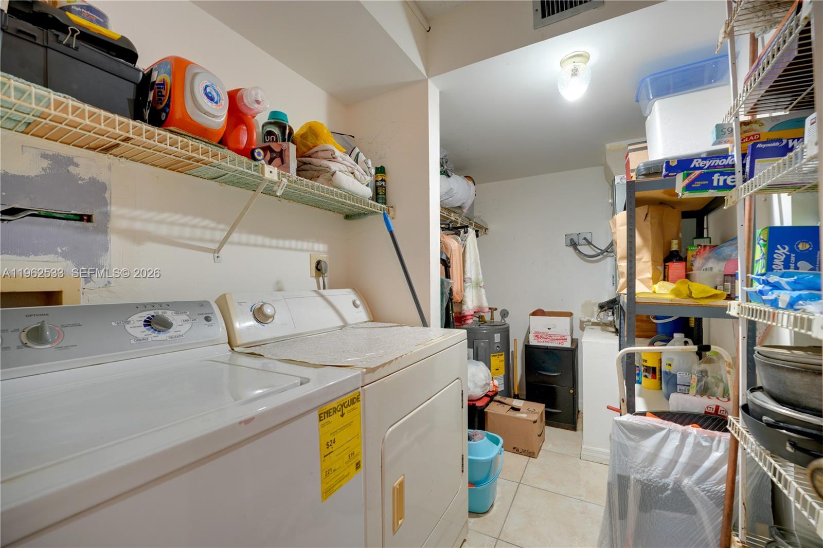 SUNRISE LAKES 174 CONDO - Residential