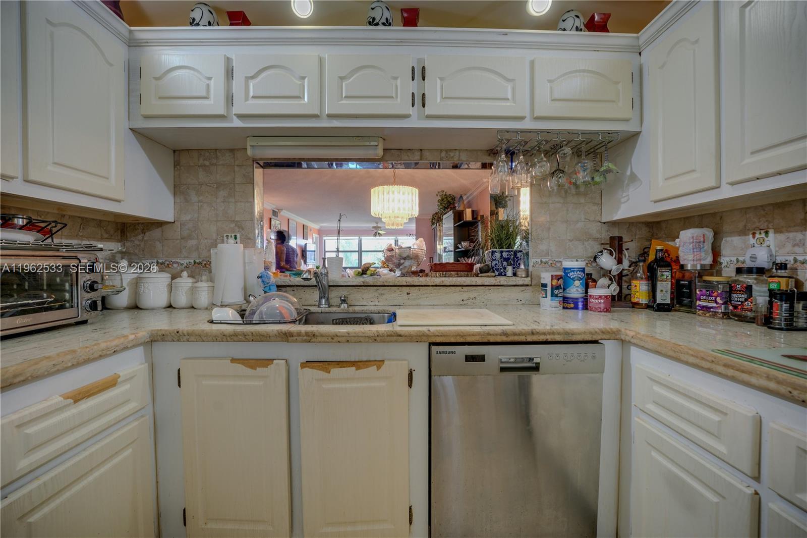 SUNRISE LAKES 174 CONDO - Residential