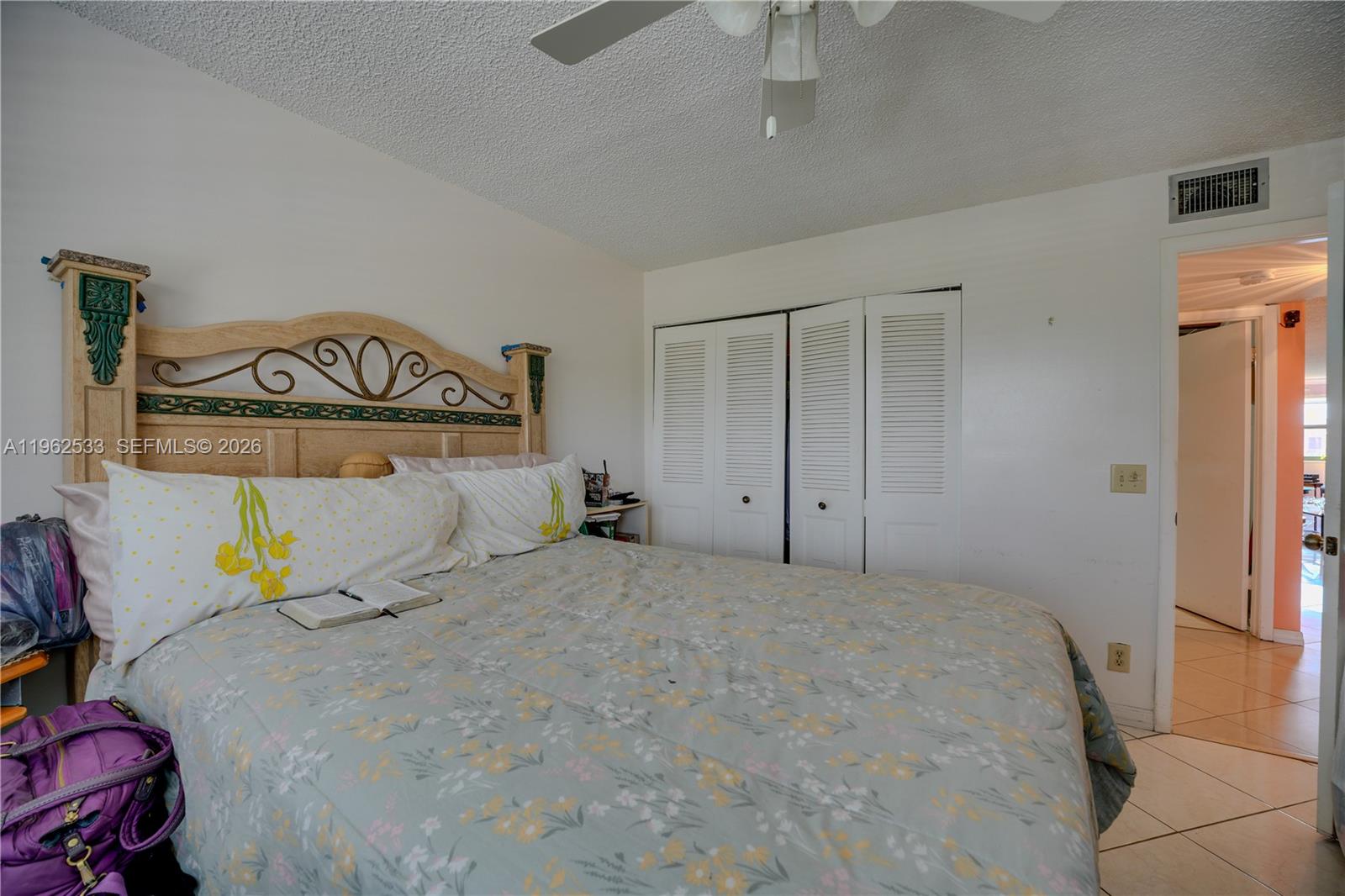 SUNRISE LAKES 174 CONDO - Residential