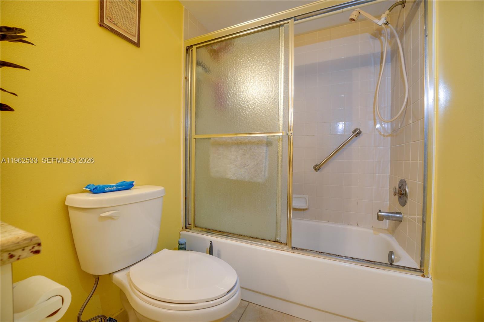 SUNRISE LAKES 174 CONDO - Residential