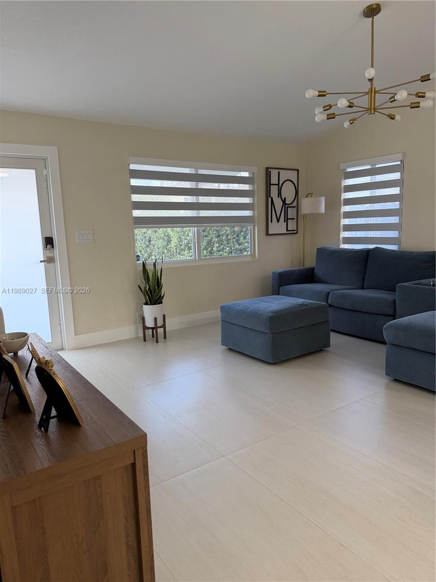 10030 W Guava St 10030