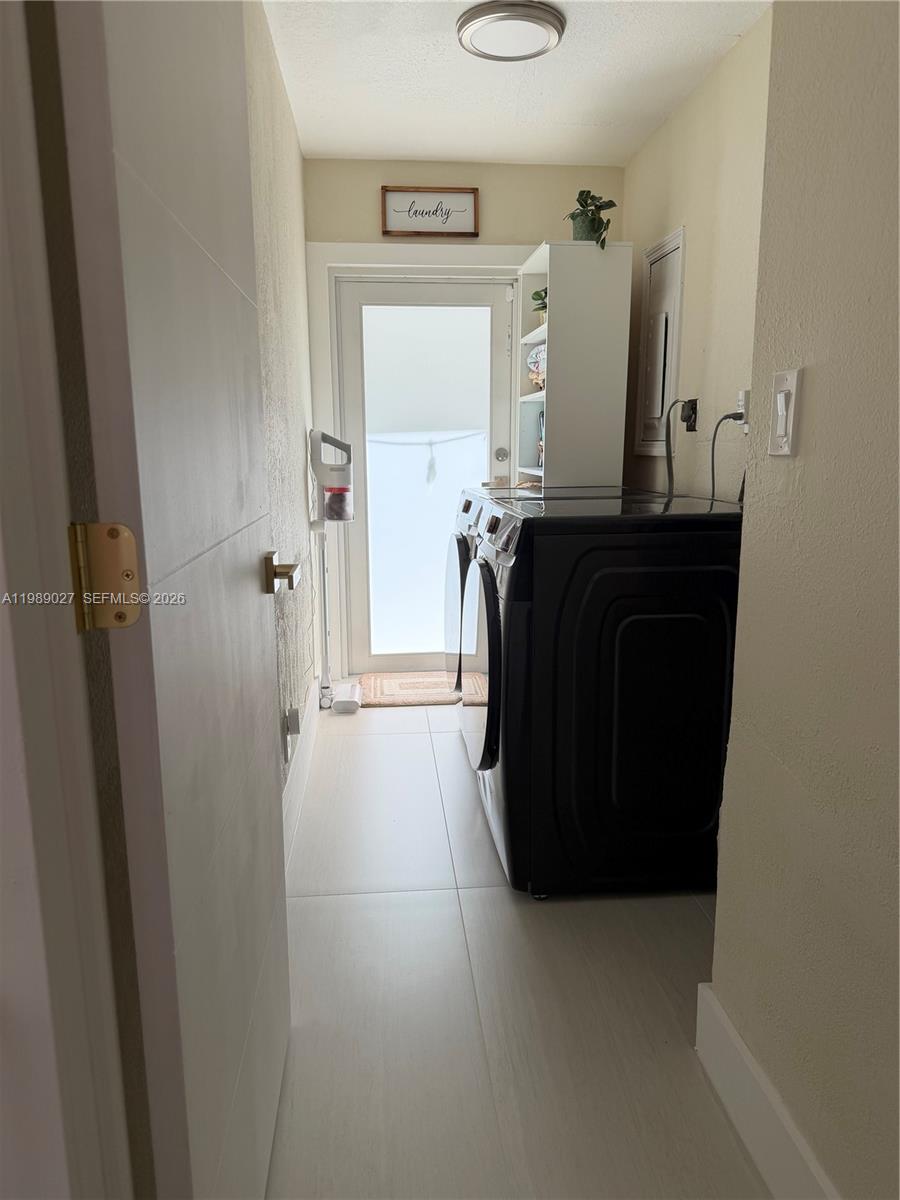 10030 W Guava St 10030