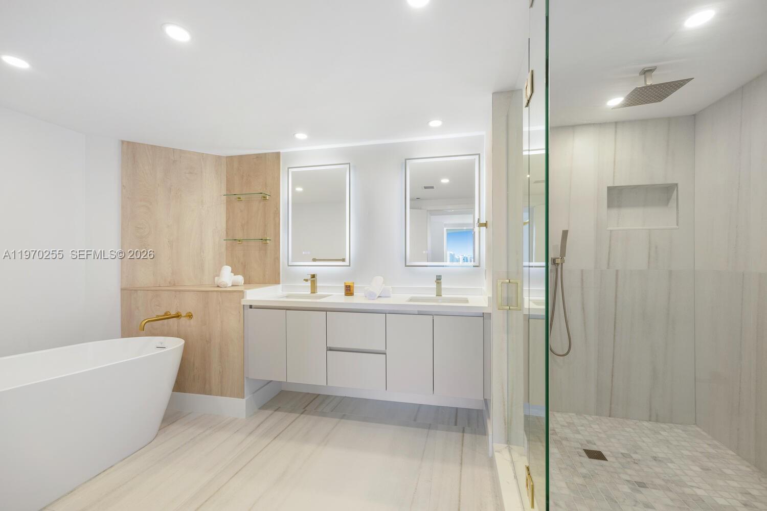 3000 ISL BLVD WILLIAMS IS - Residential