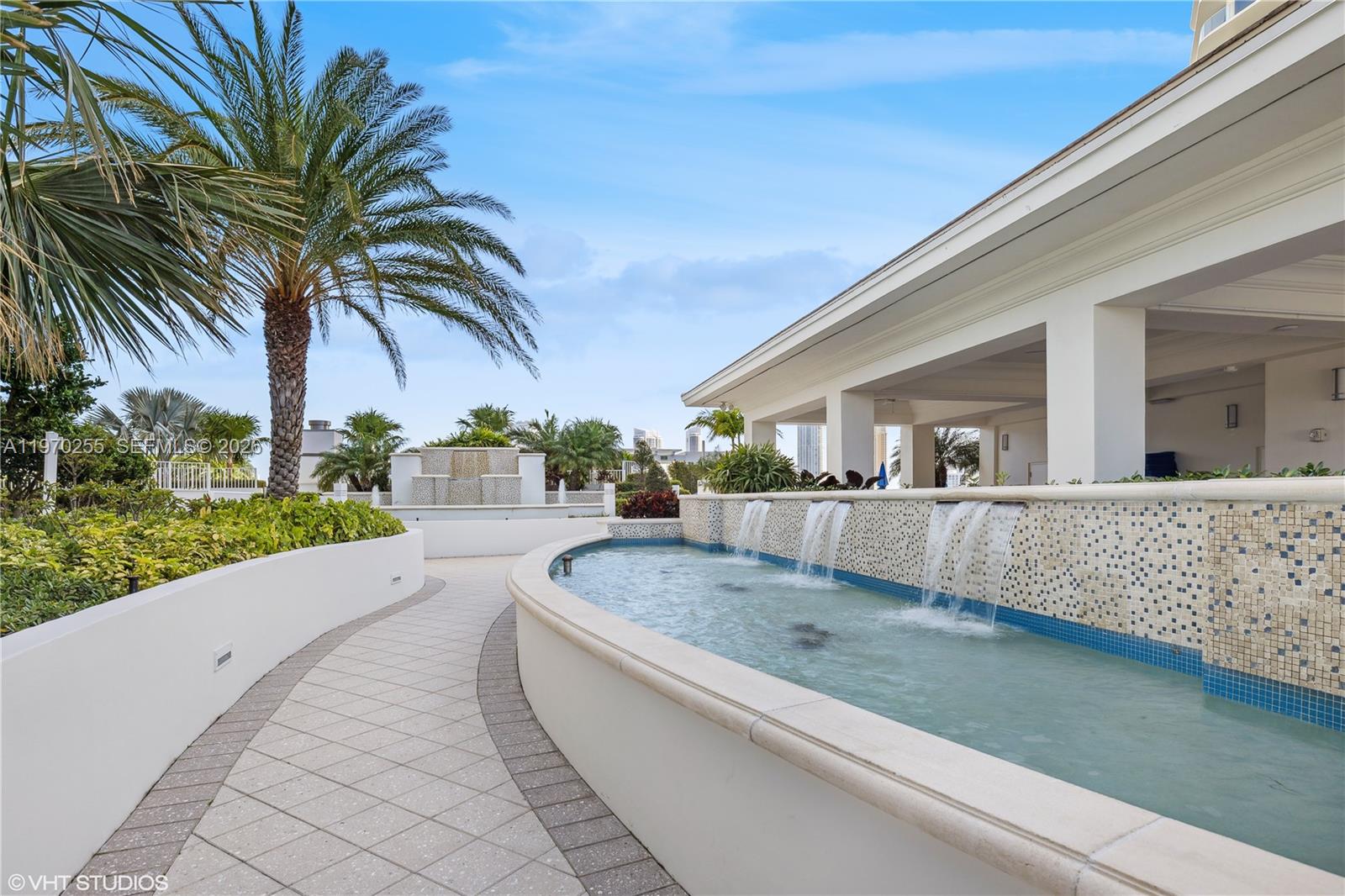 3000 ISL BLVD WILLIAMS IS - Residential