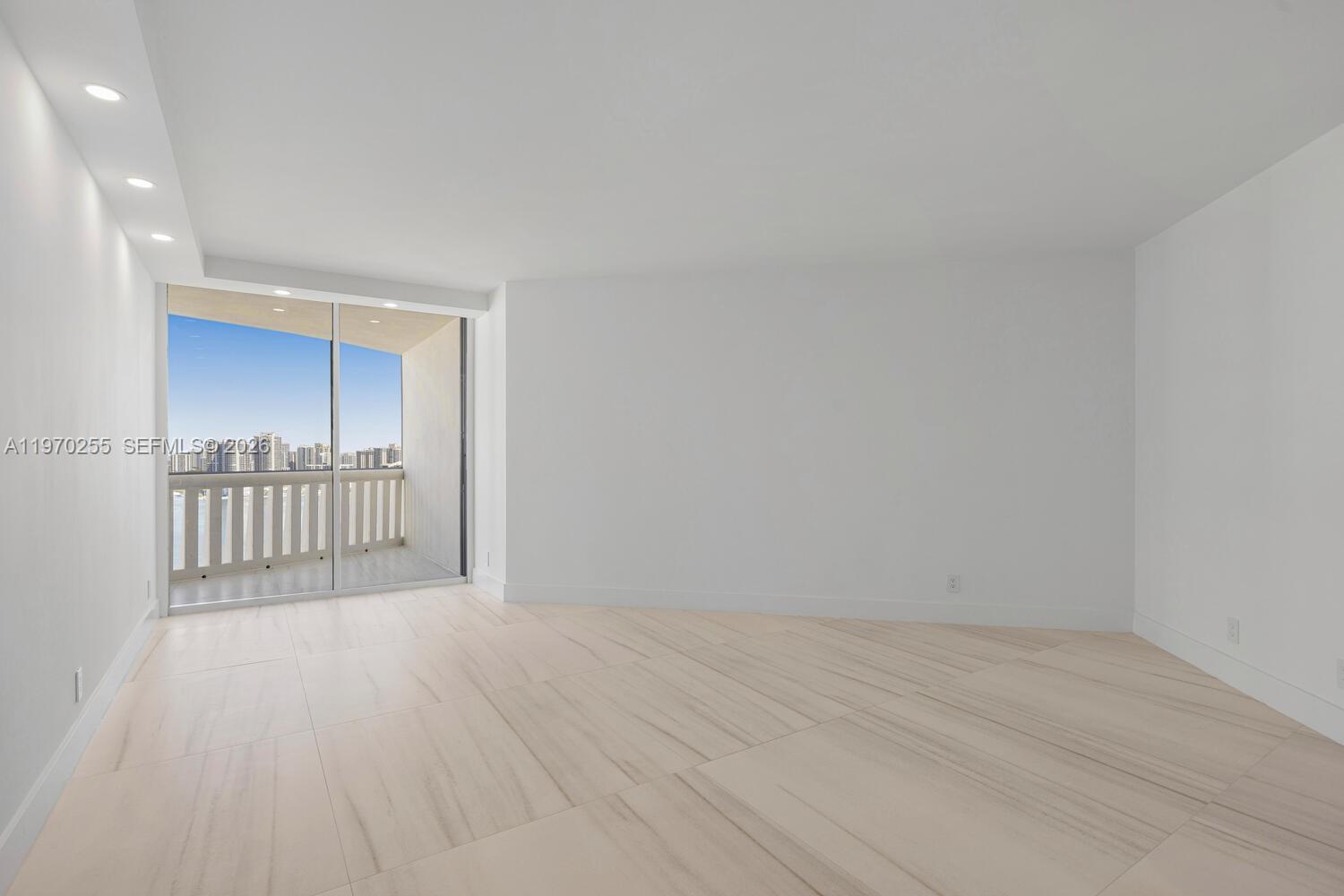 3000 ISL BLVD WILLIAMS IS - Residential