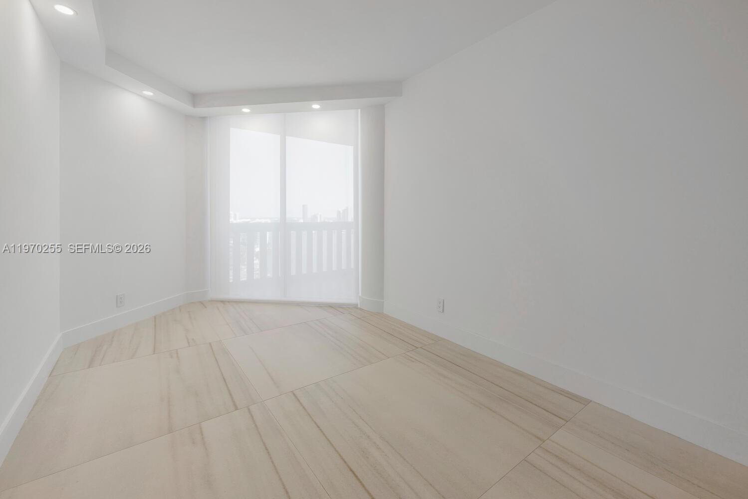 3000 ISL BLVD WILLIAMS IS - Residential