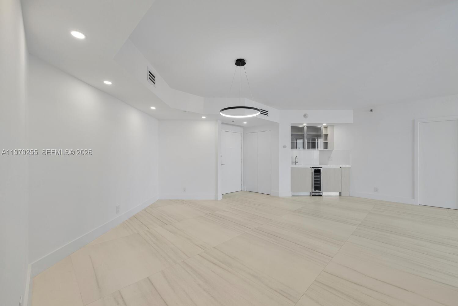 3000 ISL BLVD WILLIAMS IS - Residential