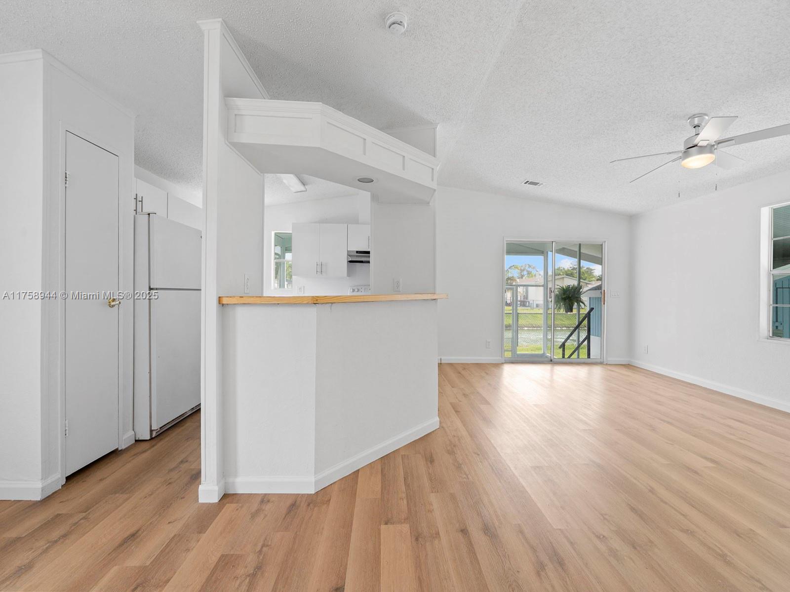 GATEWAY ESTATES PARK COND - Residential