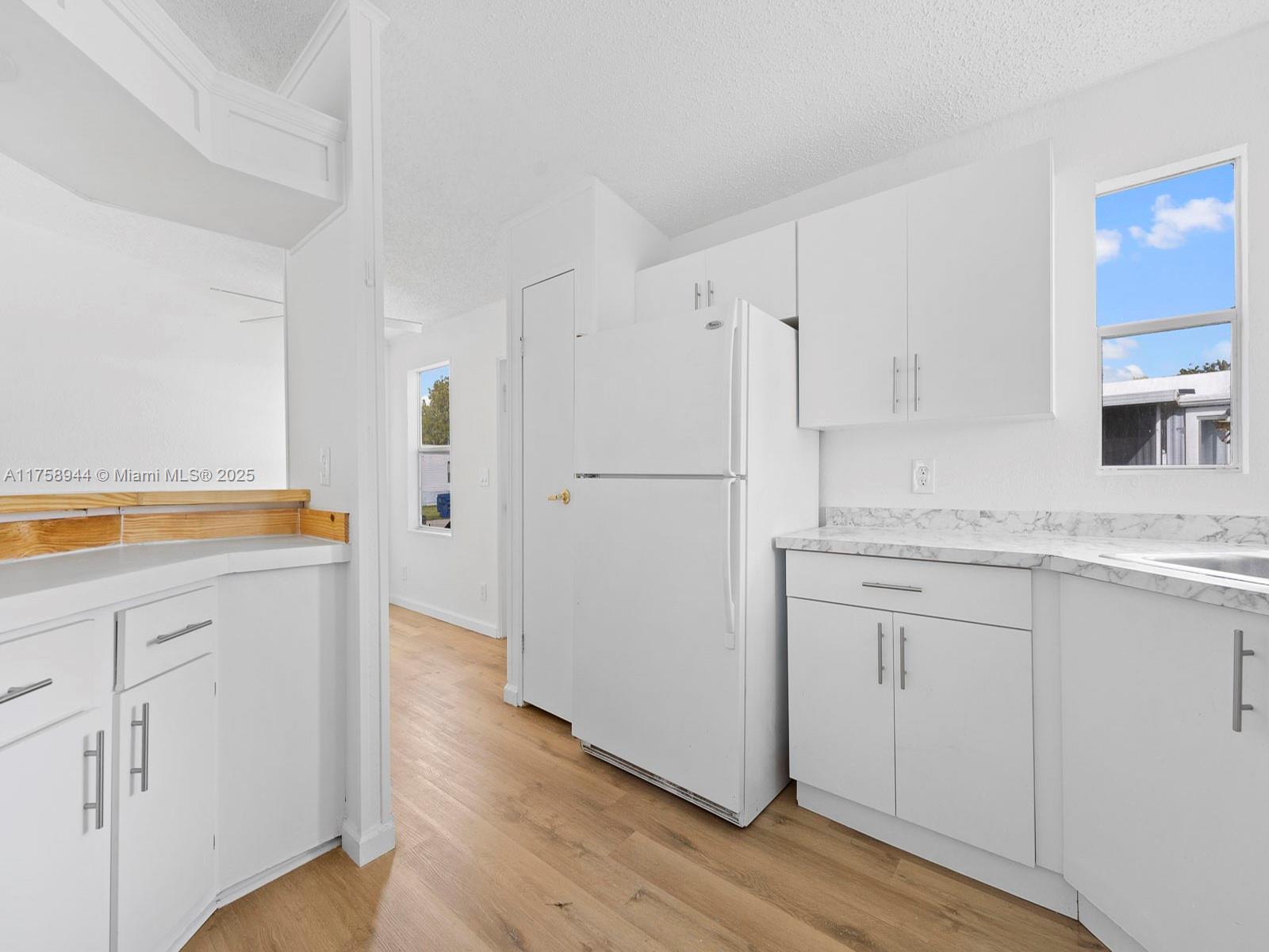 GATEWAY ESTATES PARK COND - Residential