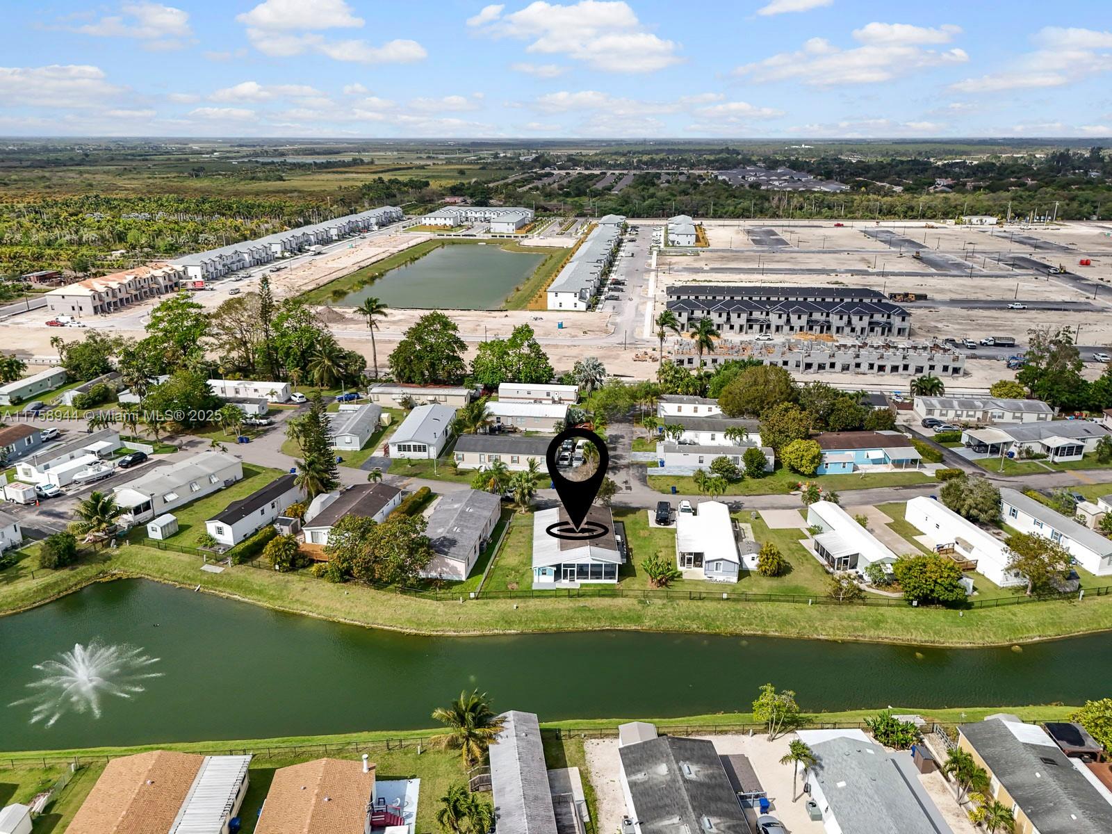 GATEWAY ESTATES PARK COND - Residential