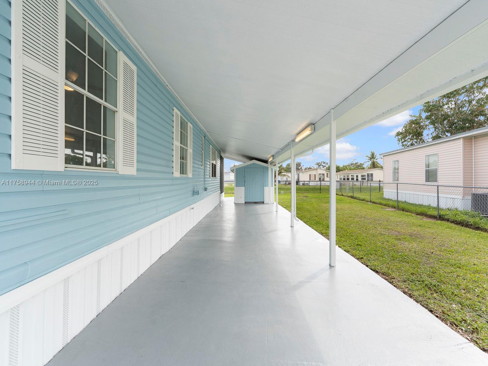 GATEWAY ESTATES PARK COND - Residential