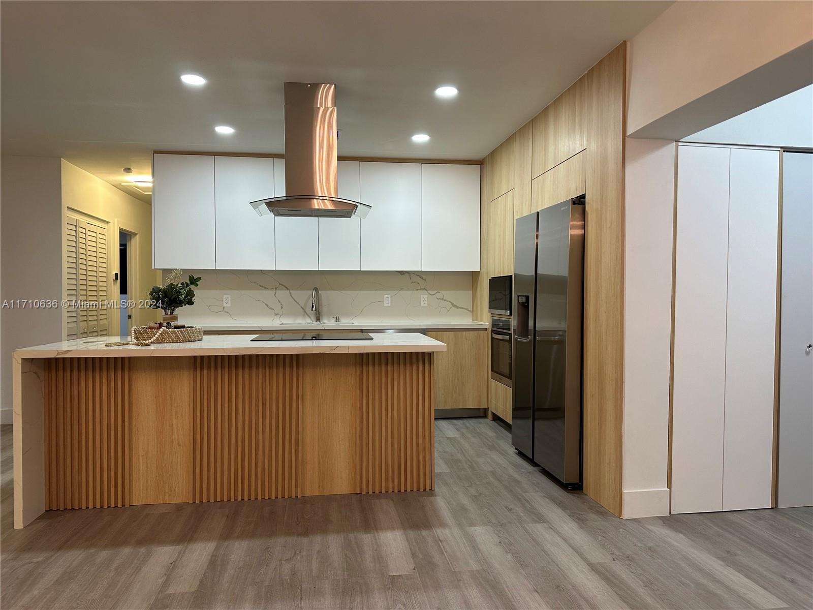 PINE HIGHLANDS - Residential