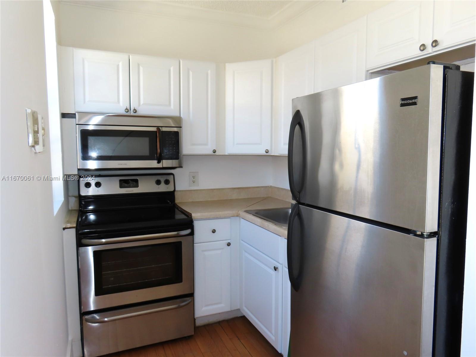 THE ST GEORGE CONDO - Residential Lease