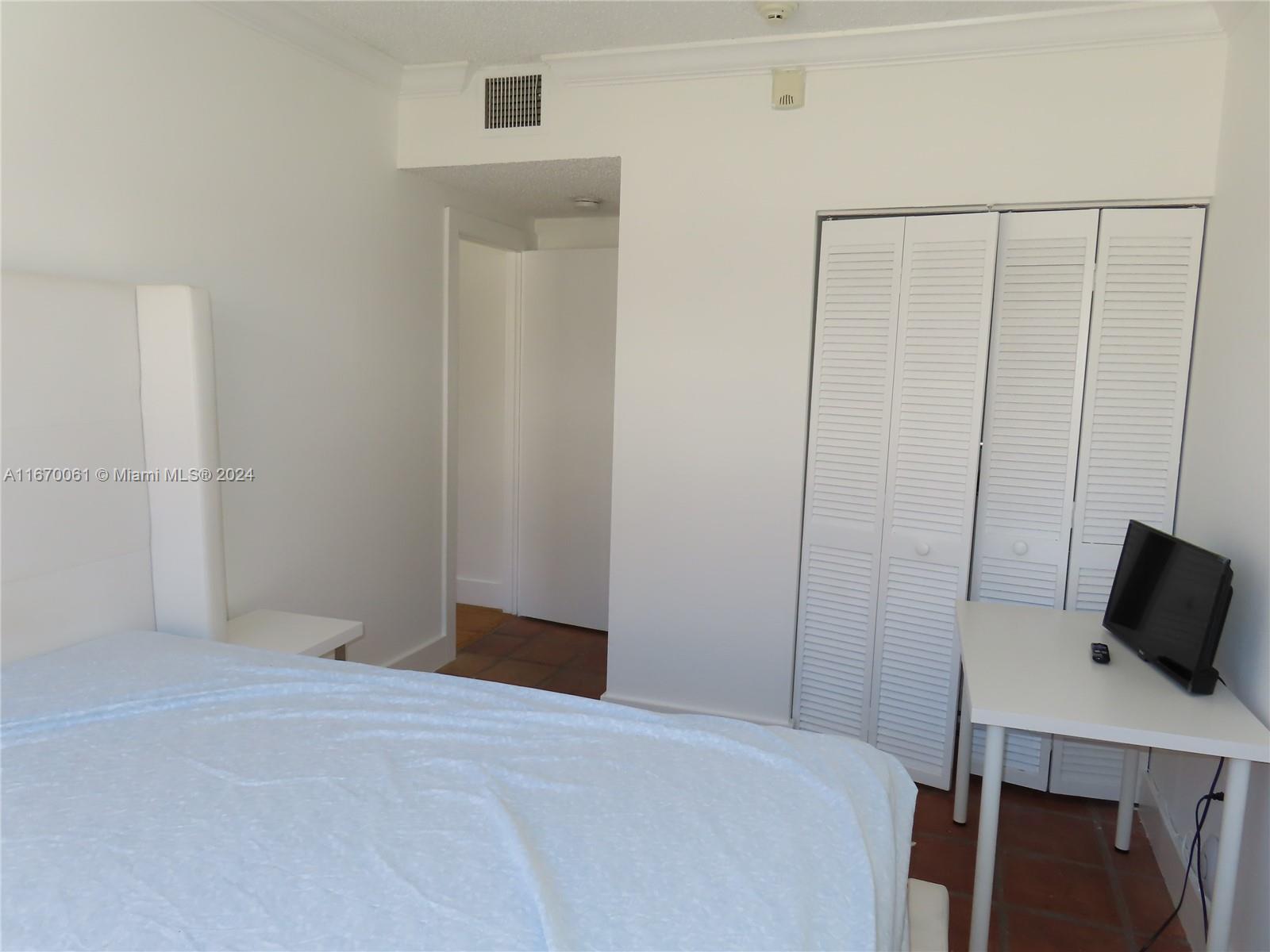 THE ST GEORGE CONDO - Residential Lease