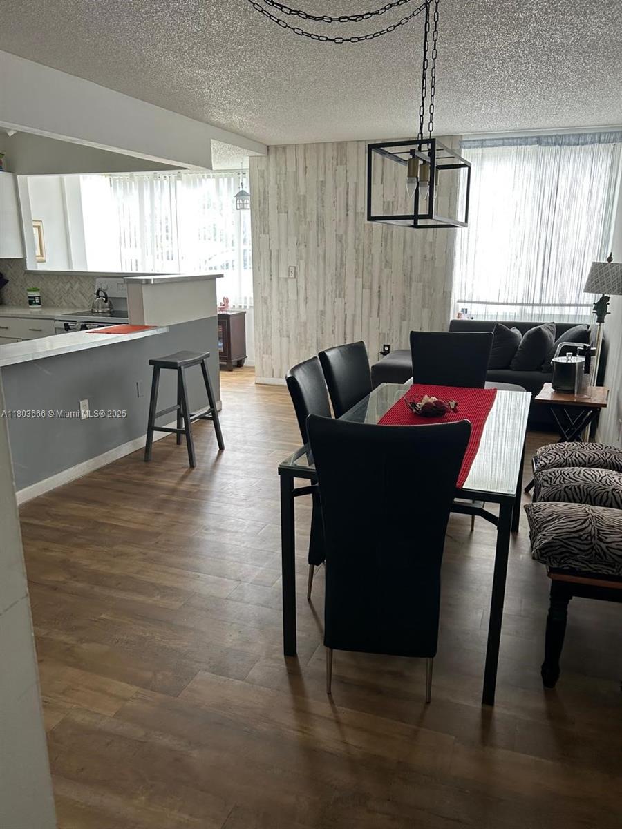 CARIBBEAN BREEZE CONDO - Residential