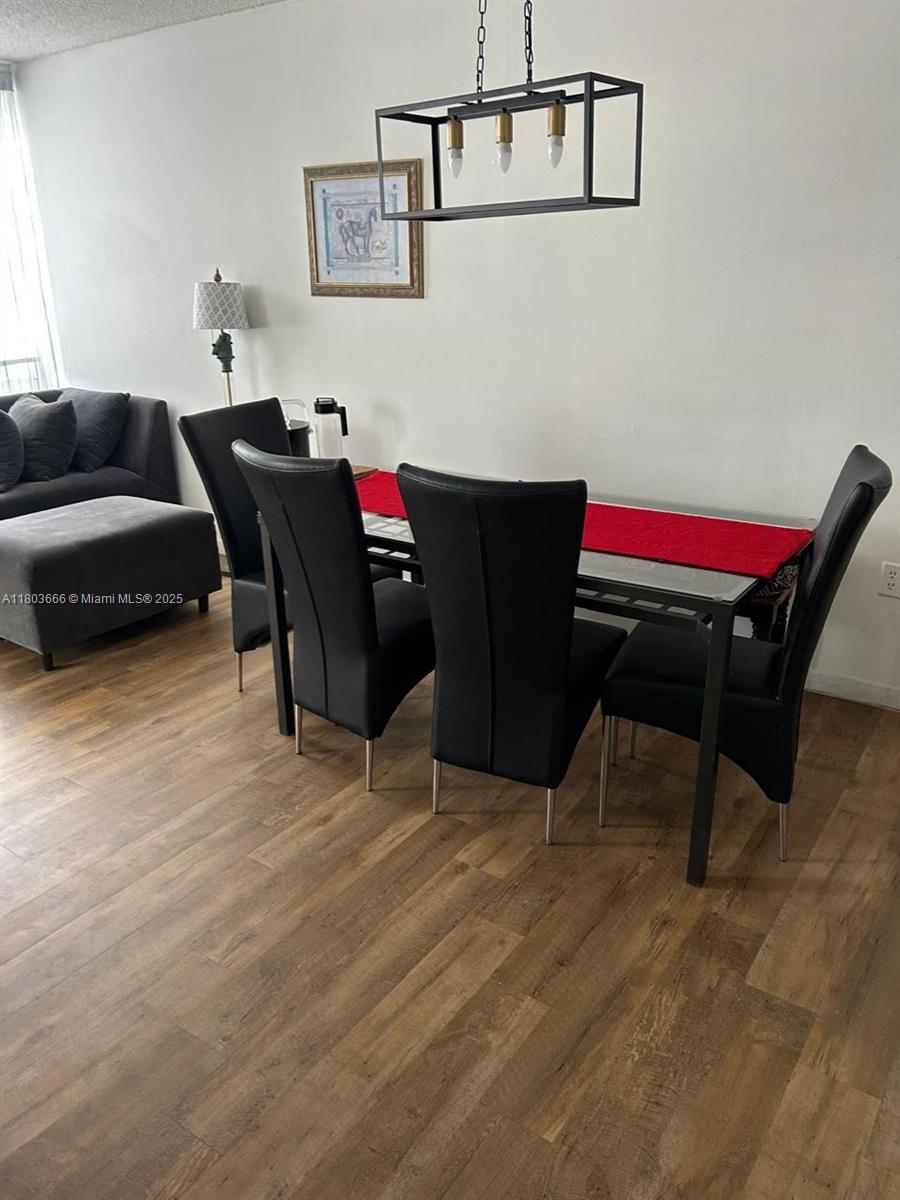 CARIBBEAN BREEZE CONDO - Residential