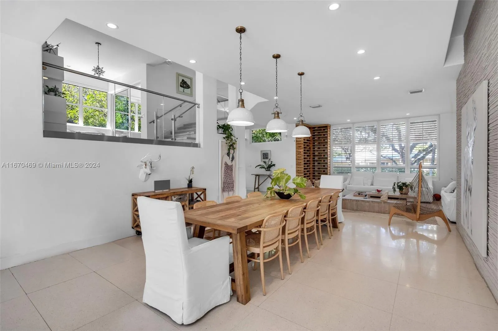 Key Biscayne, Florida 33149, United States, 5 Bedrooms Bedrooms, ,6 BathroomsBathrooms,Residential,Active,90237