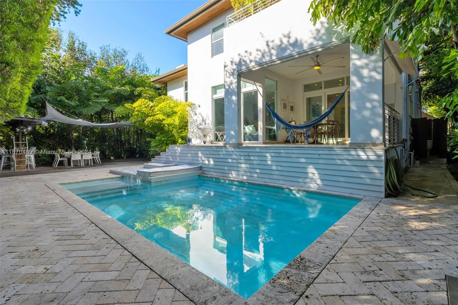 Key Biscayne, Florida 33149, United States, 5 Bedrooms Bedrooms, ,6 BathroomsBathrooms,Residential,Active,90237