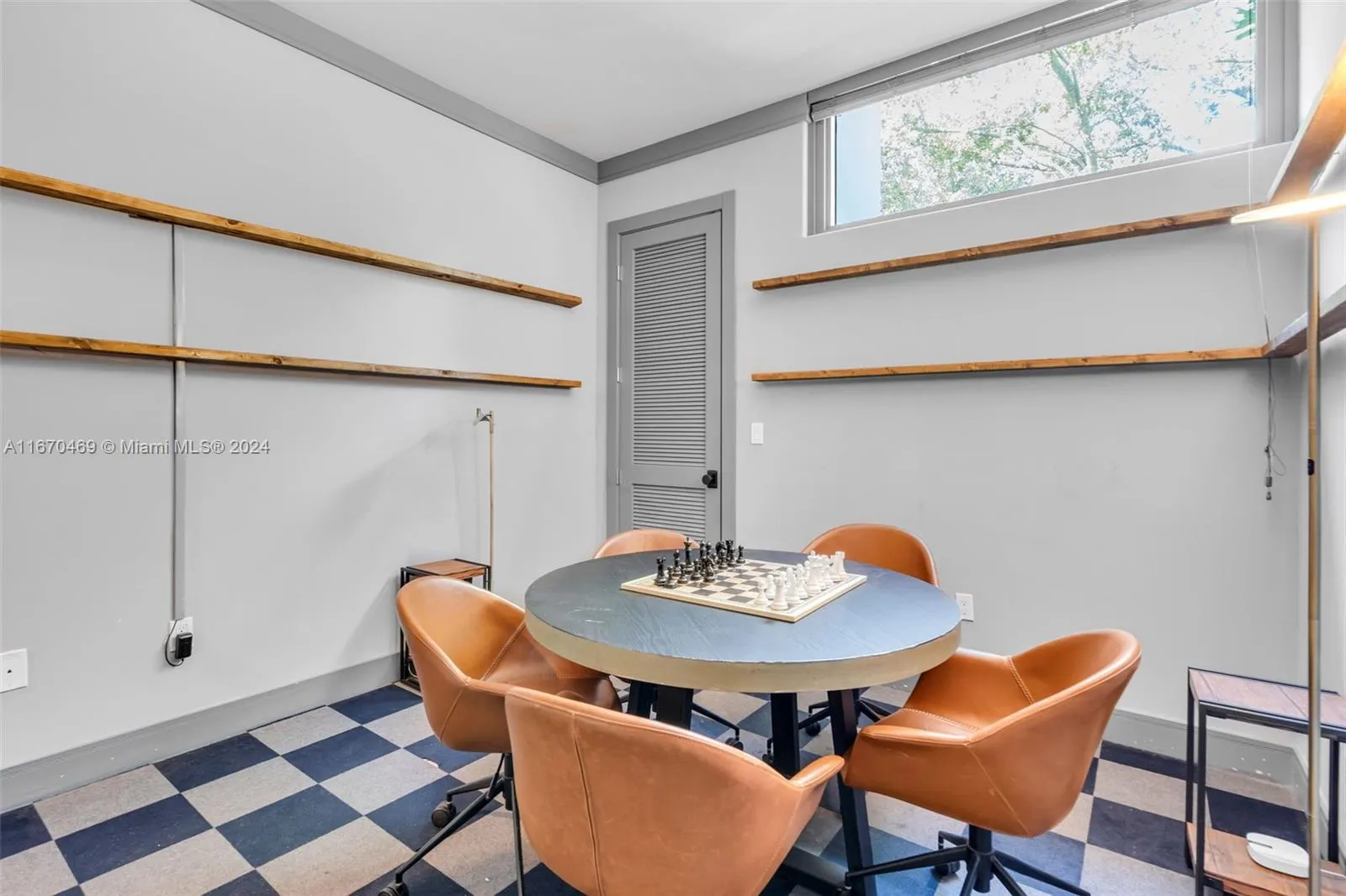 Key Biscayne, Florida 33149, United States, 5 Bedrooms Bedrooms, ,6 BathroomsBathrooms,Residential,Active,90237