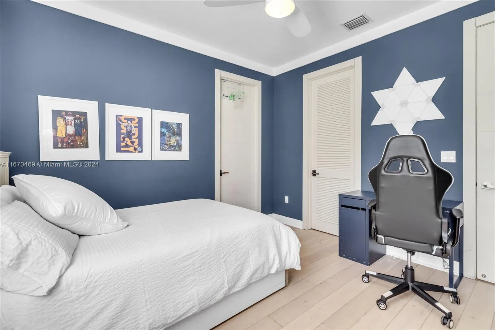 Key Biscayne, Florida 33149, United States, 5 Bedrooms Bedrooms, ,6 BathroomsBathrooms,Residential,Active,90237