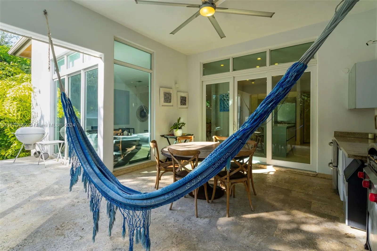 Key Biscayne, Florida 33149, United States, 5 Bedrooms Bedrooms, ,6 BathroomsBathrooms,Residential,Active,90237