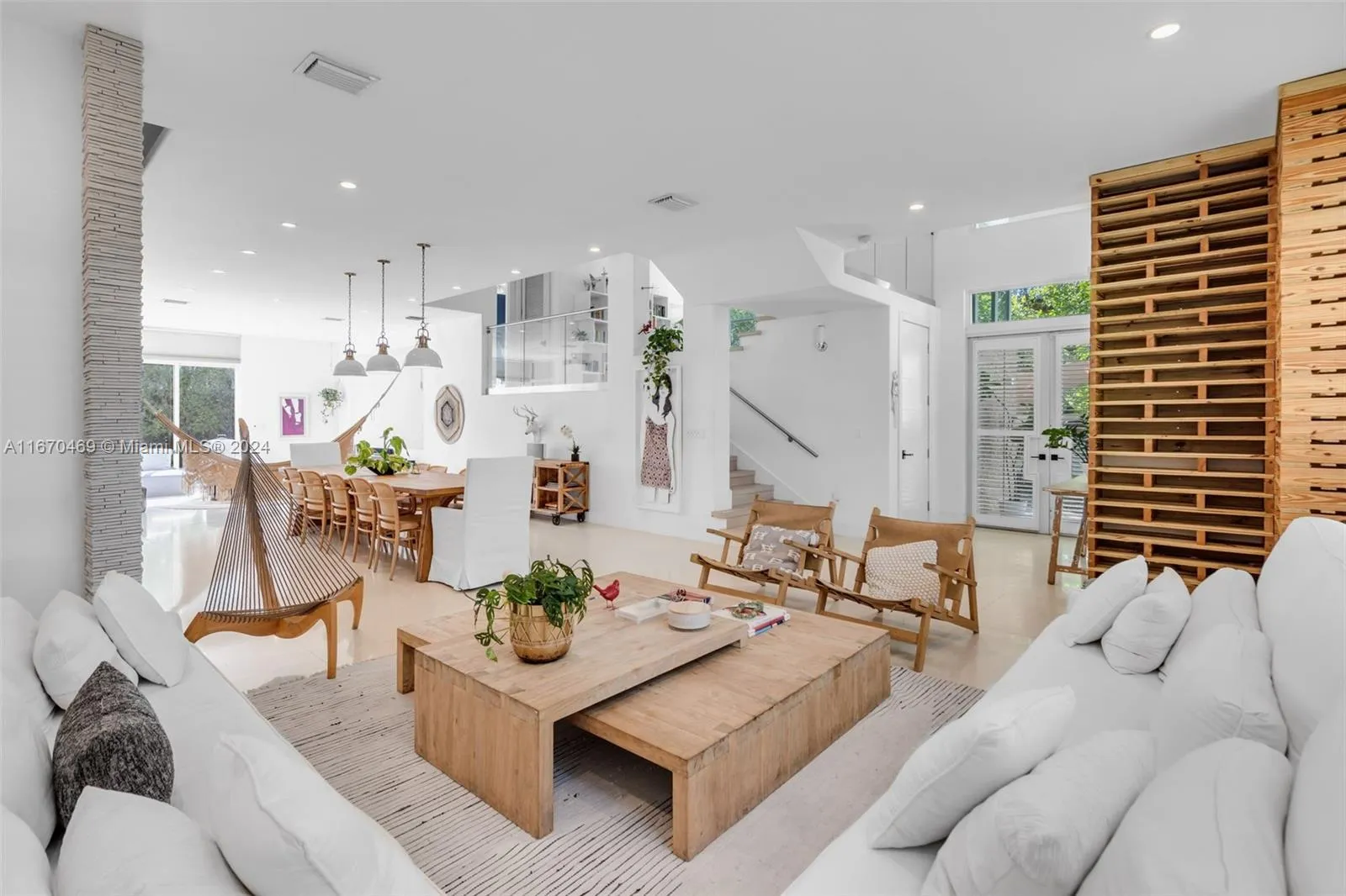 Key Biscayne, Florida 33149, United States, 5 Bedrooms Bedrooms, ,6 BathroomsBathrooms,Residential,Active,90237