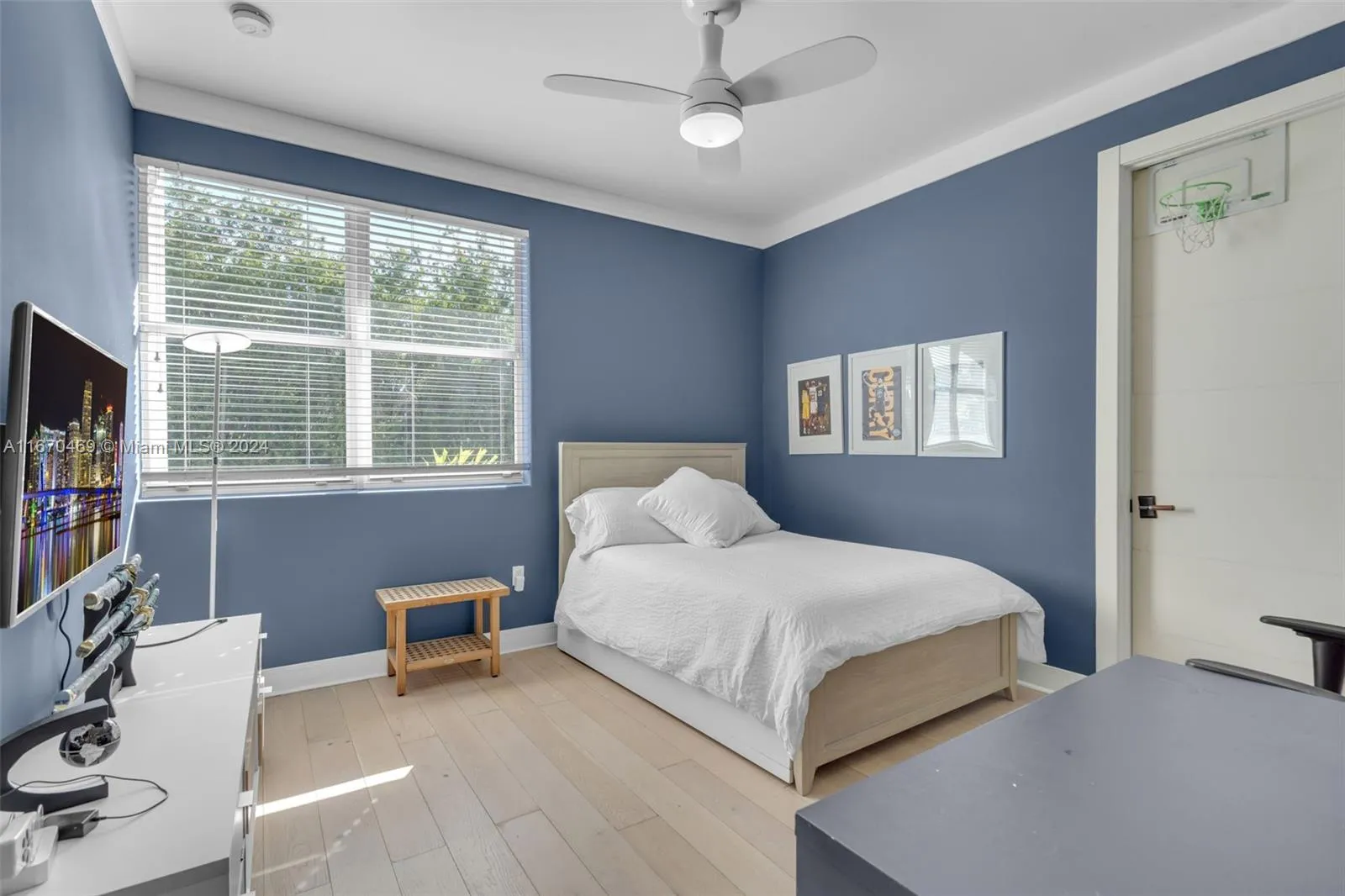 Key Biscayne, Florida 33149, United States, 5 Bedrooms Bedrooms, ,6 BathroomsBathrooms,Residential,Active,90237