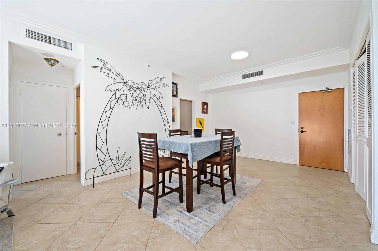 Properties 4 9195 Collins Ave PH14