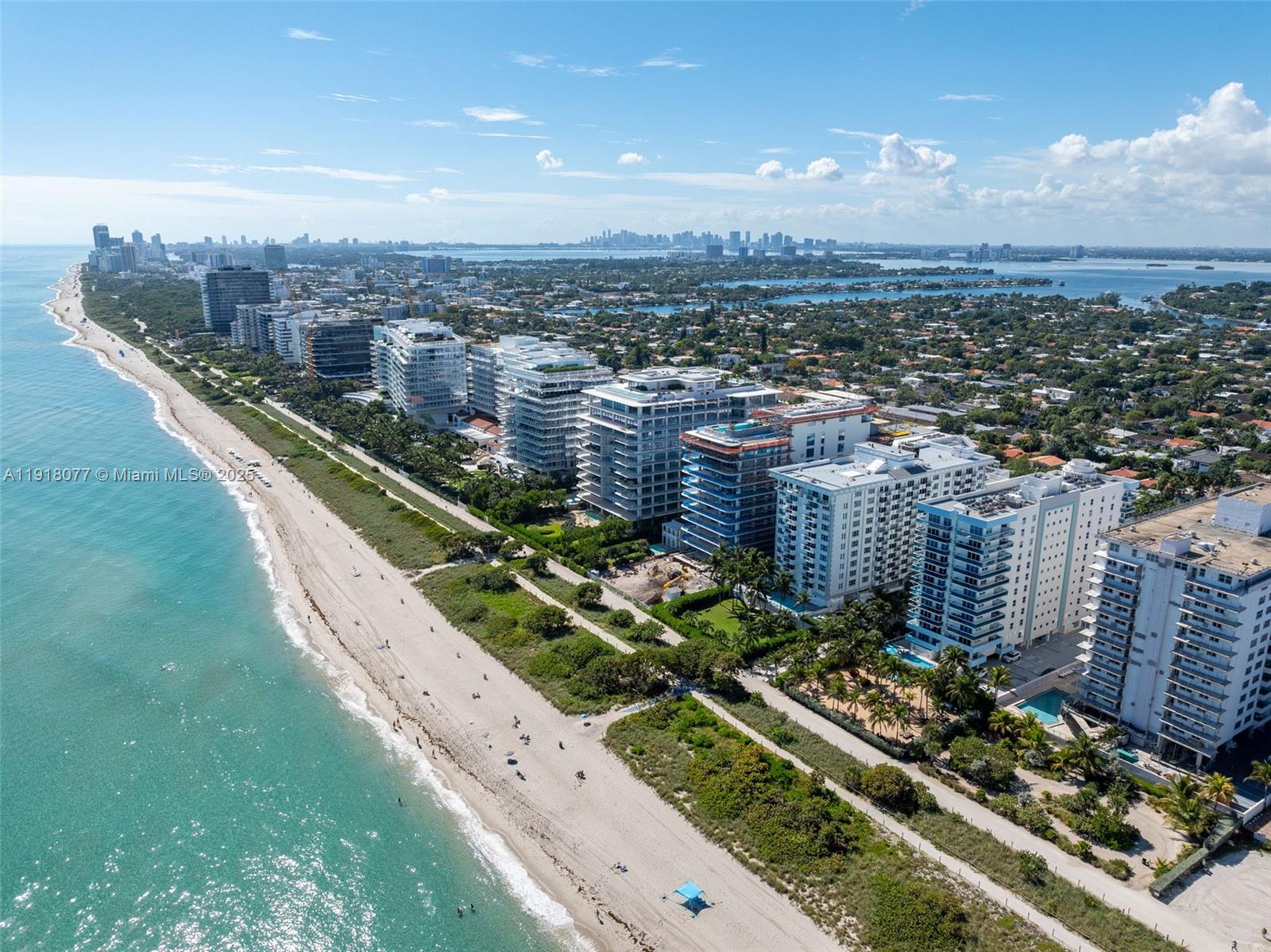 CARLISLE ON THE OCEAN CON - Residential