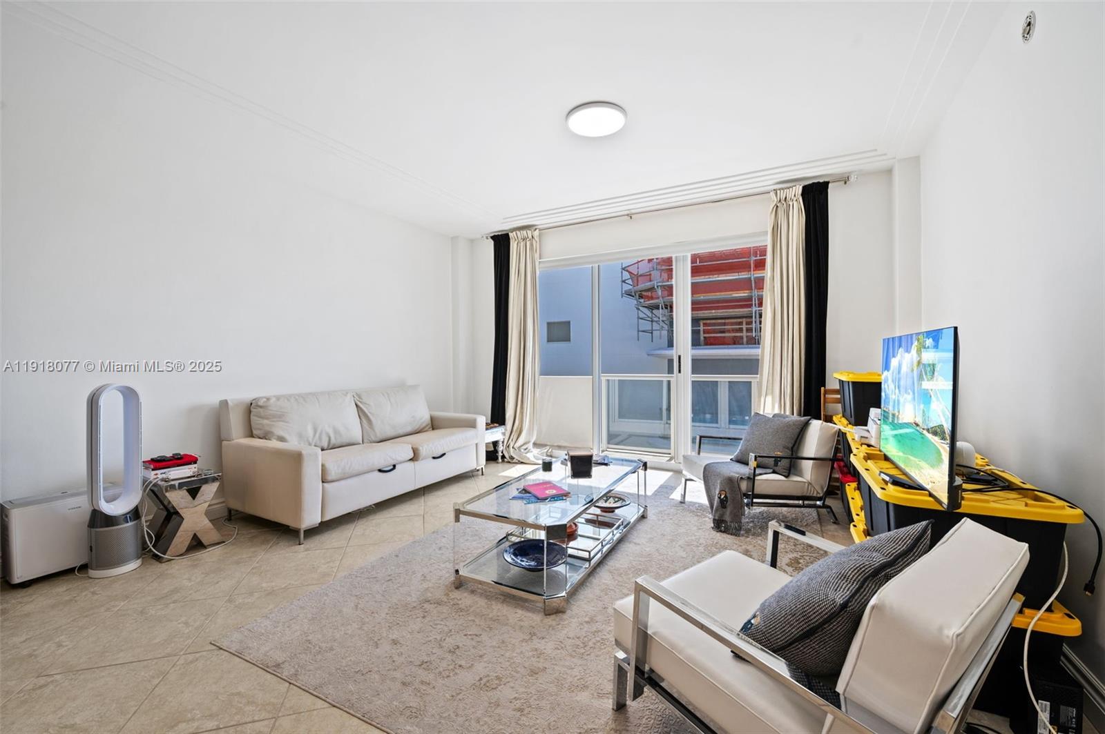 Properties 2 9195 Collins Ave PH14