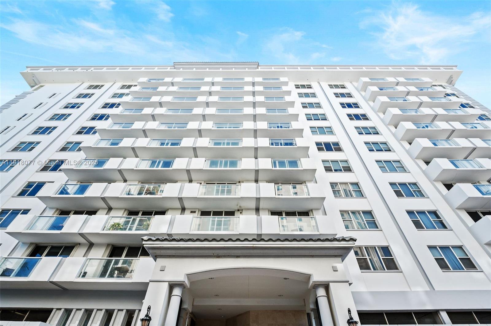 CARLISLE ON THE OCEAN CON - Residential