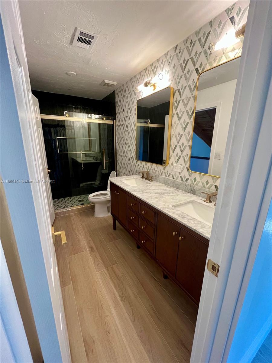 SOUTHRIDGE - Residential Lease