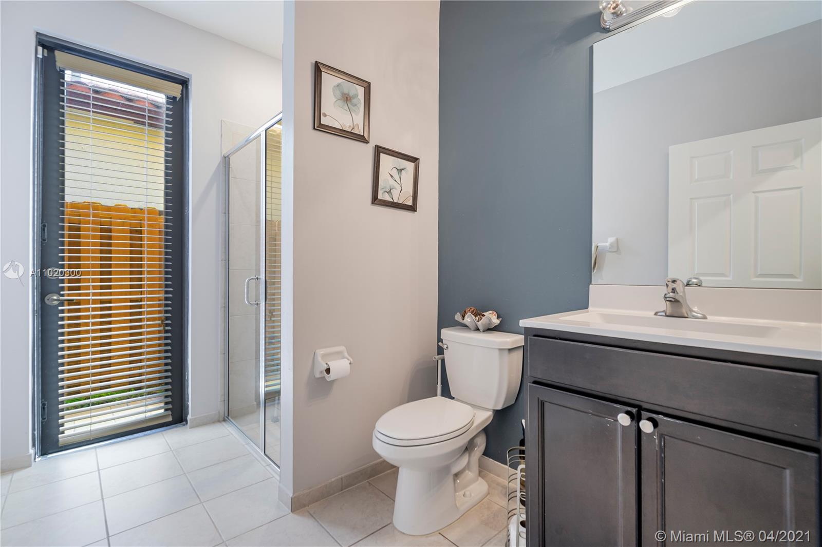 BARBADOS AT OASIS - Residential Lease