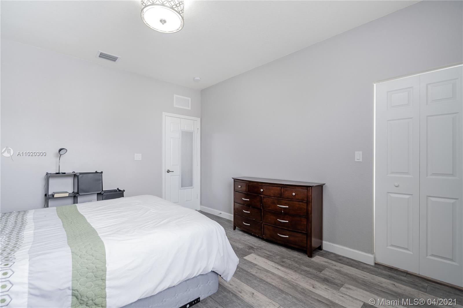 BARBADOS AT OASIS - Residential Lease