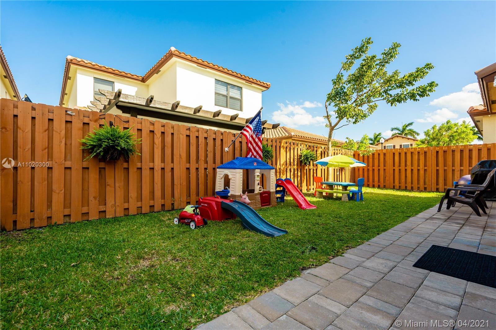 BARBADOS AT OASIS - Residential Lease