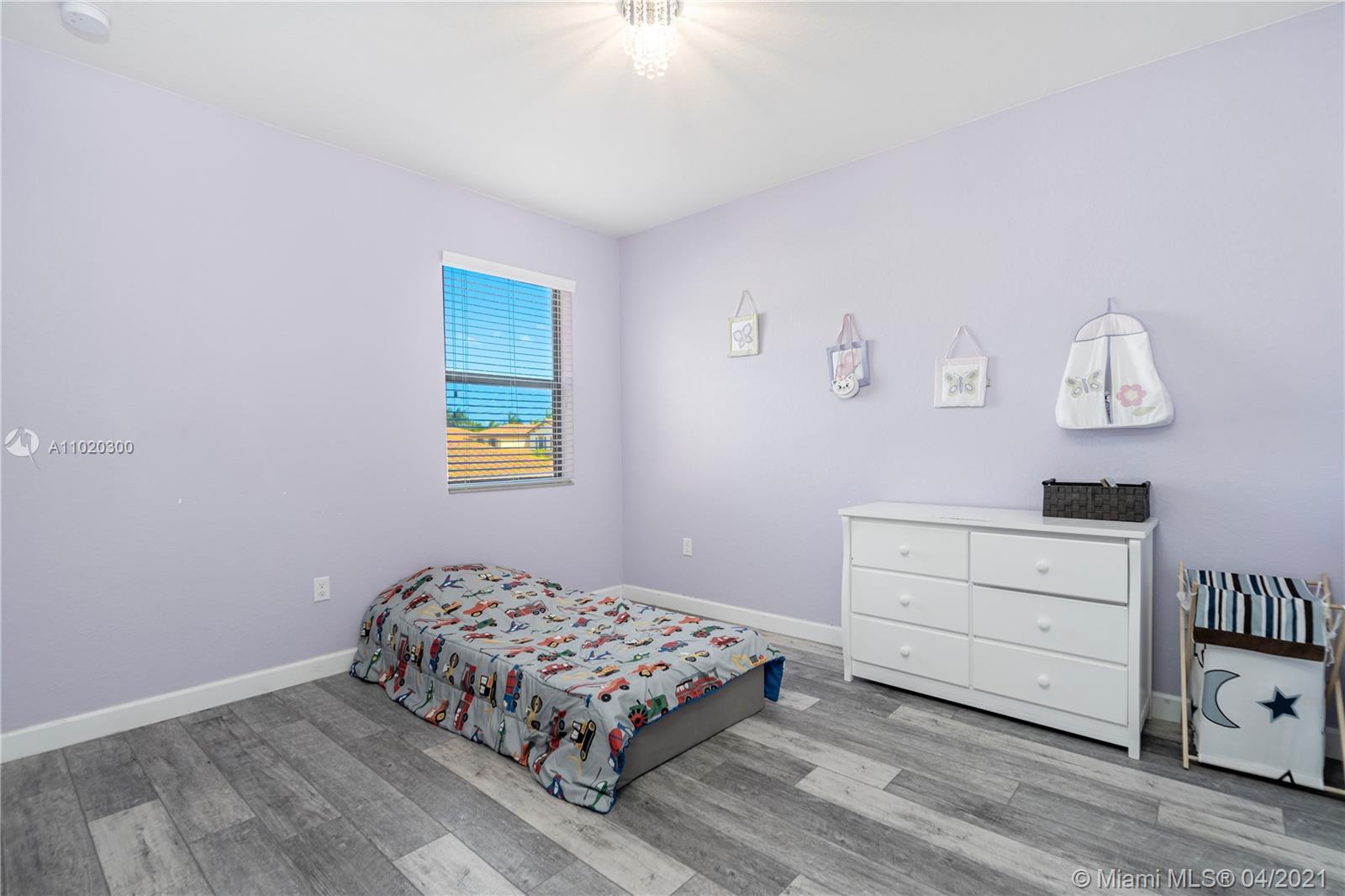 BARBADOS AT OASIS - Residential Lease