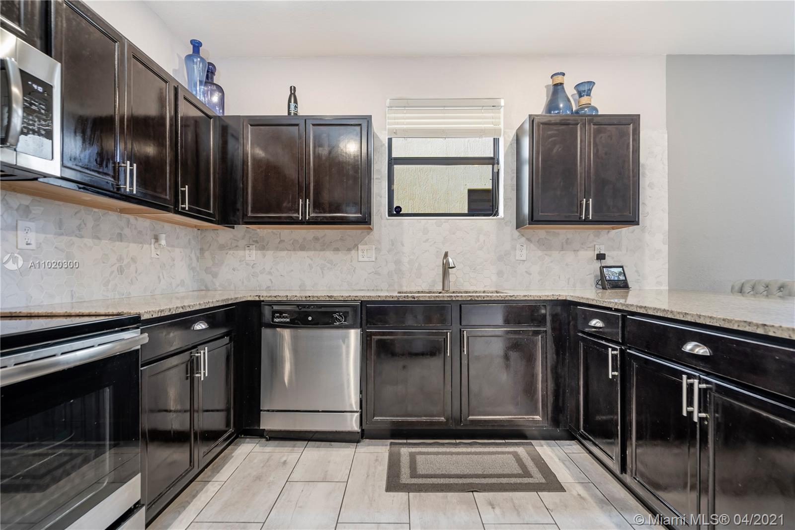 BARBADOS AT OASIS - Residential Lease