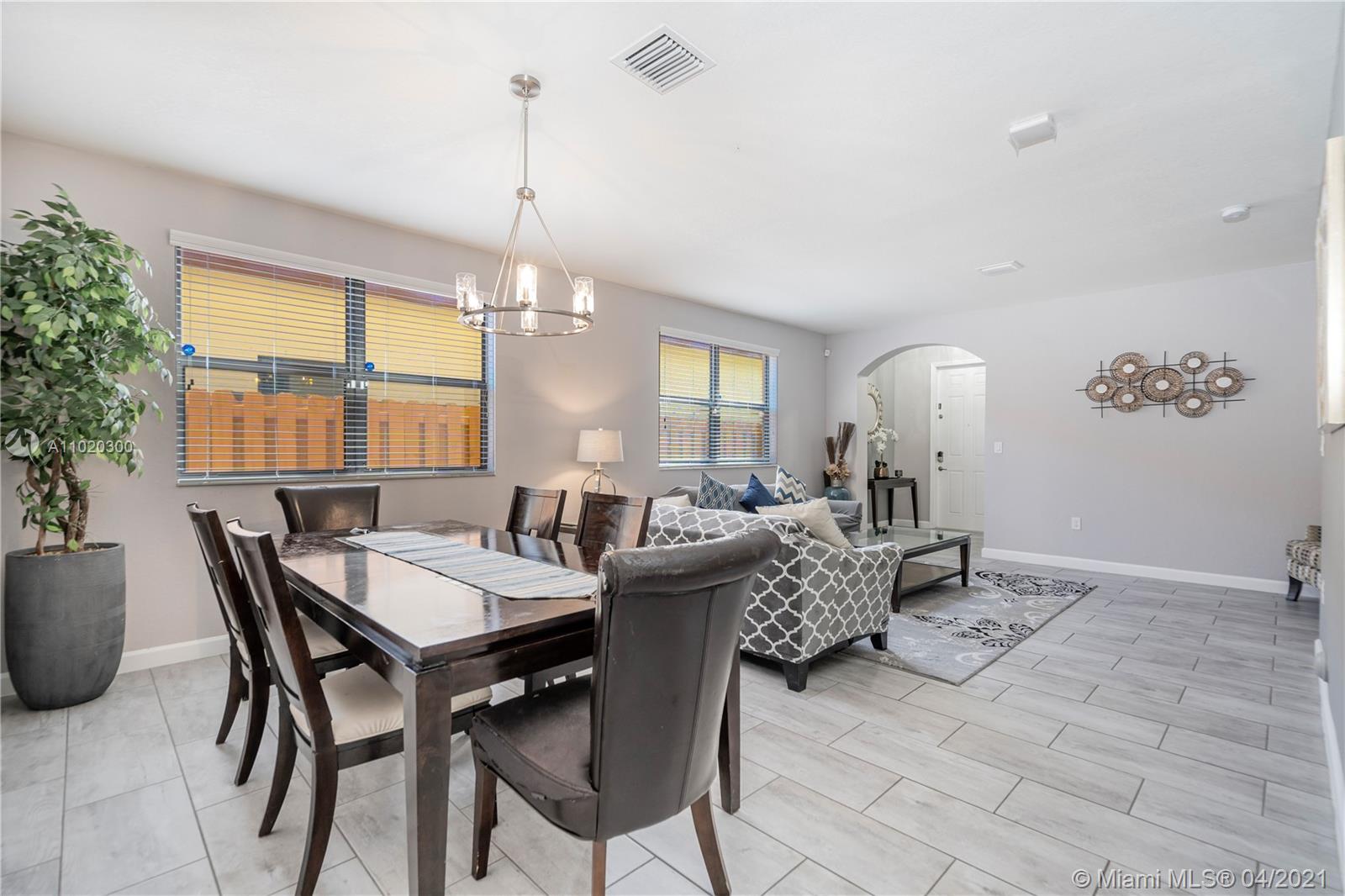 BARBADOS AT OASIS - Residential Lease