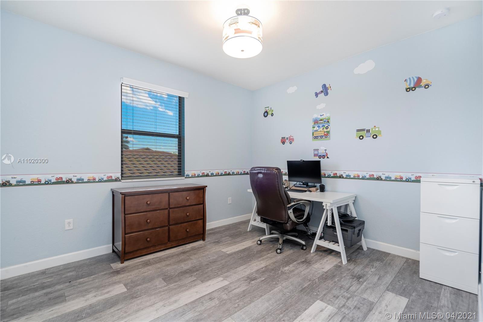 BARBADOS AT OASIS - Residential Lease