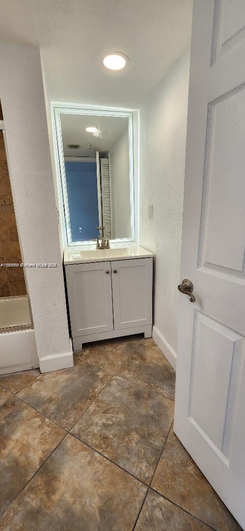 THE GEORGIAN CONDO - Residential