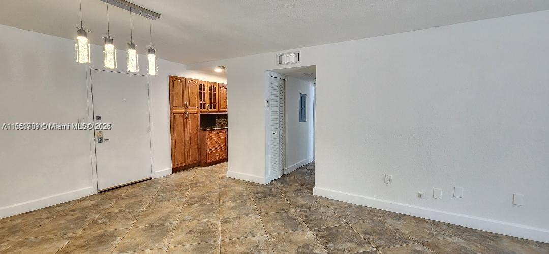 THE GEORGIAN CONDO - Residential